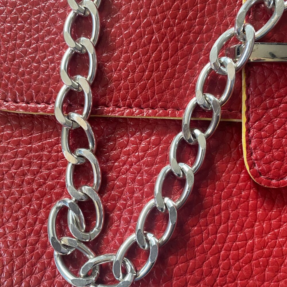 Shiraleah womens red leather shoulder bag handbag purse with silver chain strap - Picture 7 of 8
